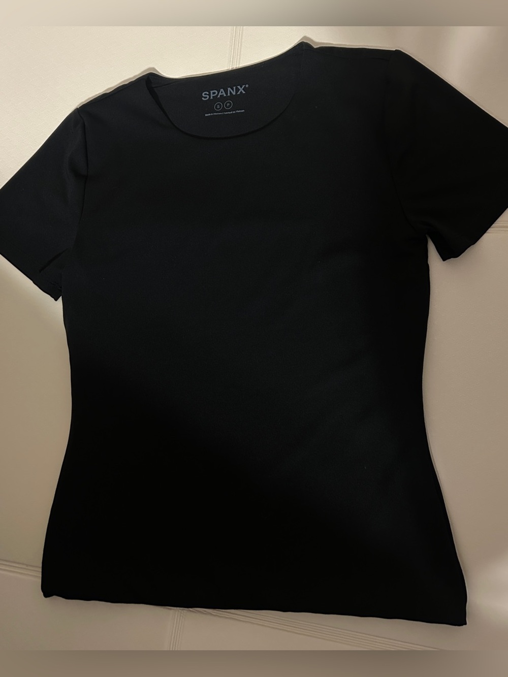 NWT SPANXsmooth™ Jersey Crewneck Tee Size Small Classic Black